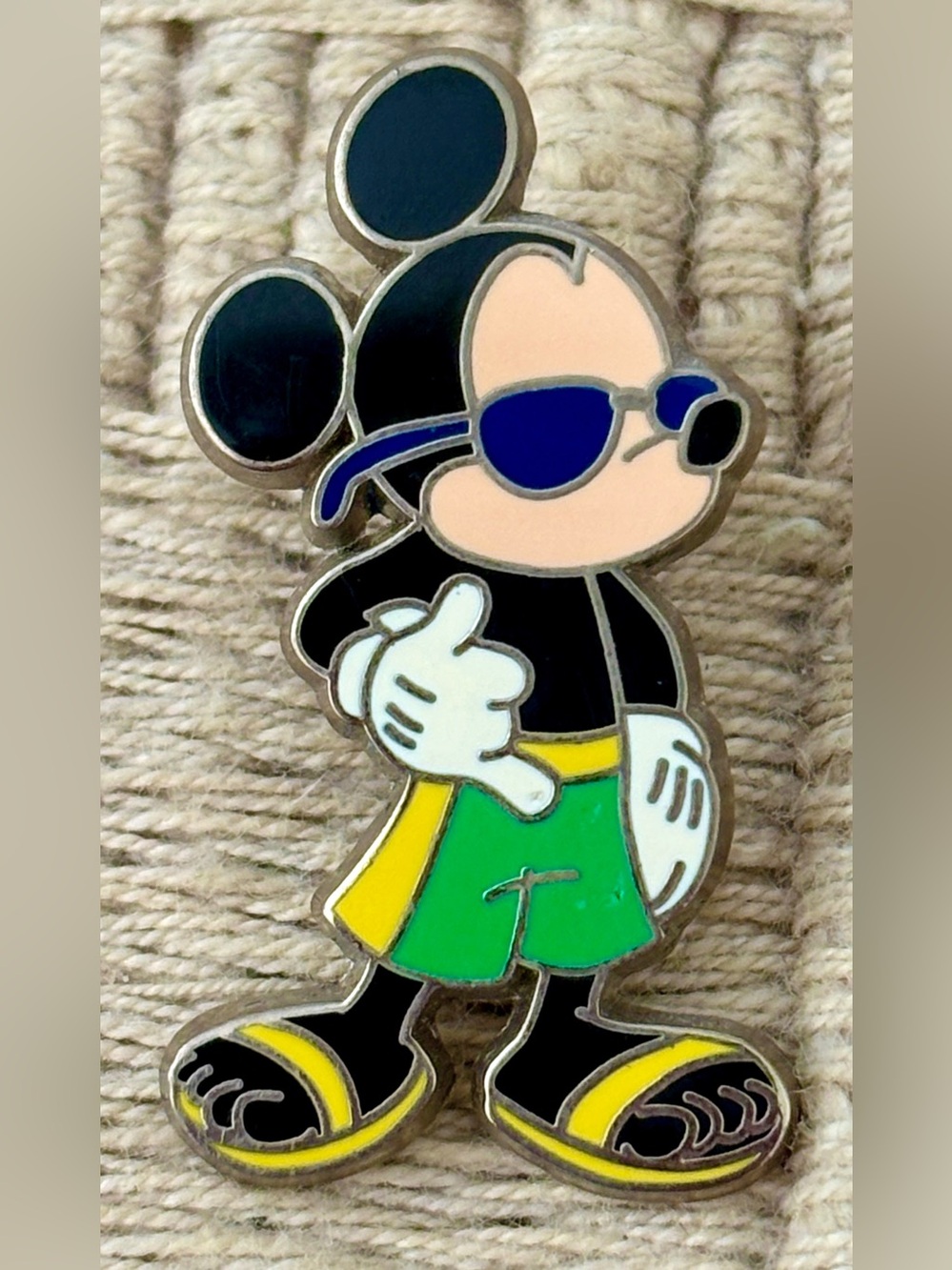 DISNEY 2012 Mickey Mouse "Cool Characters in Sunglasses" Booster Set Pin